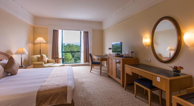 로얄 출란 세렘반 호텔 외부 사진 Deluxe Room